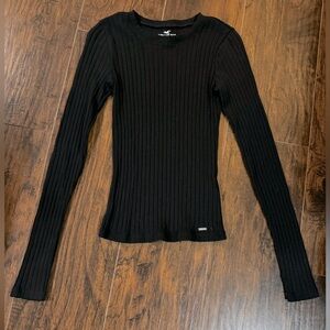 Size XS black long sleeve Hollister ribbed top.